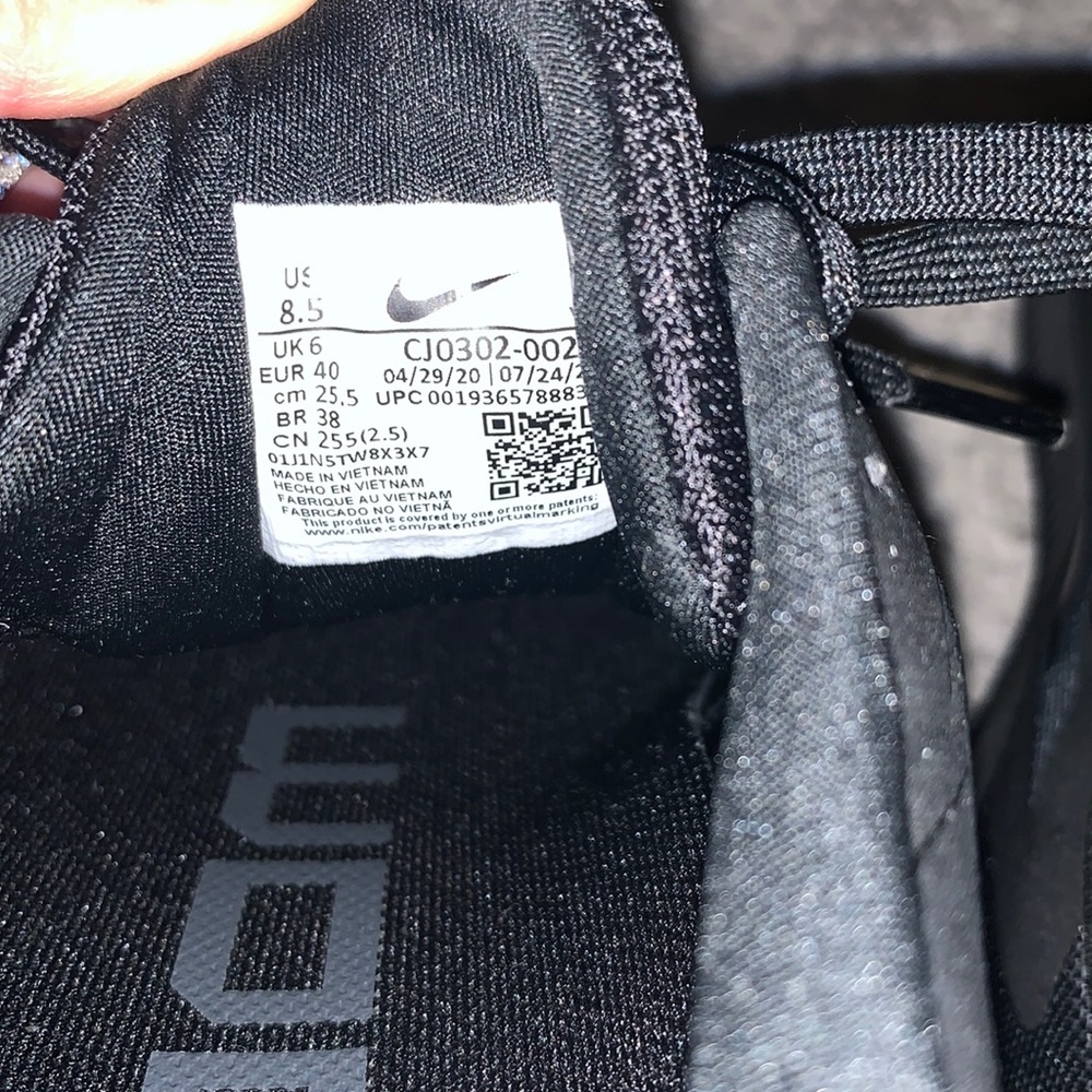 Nike Air Zoom Zwingli 7 - Picture 3 of 4